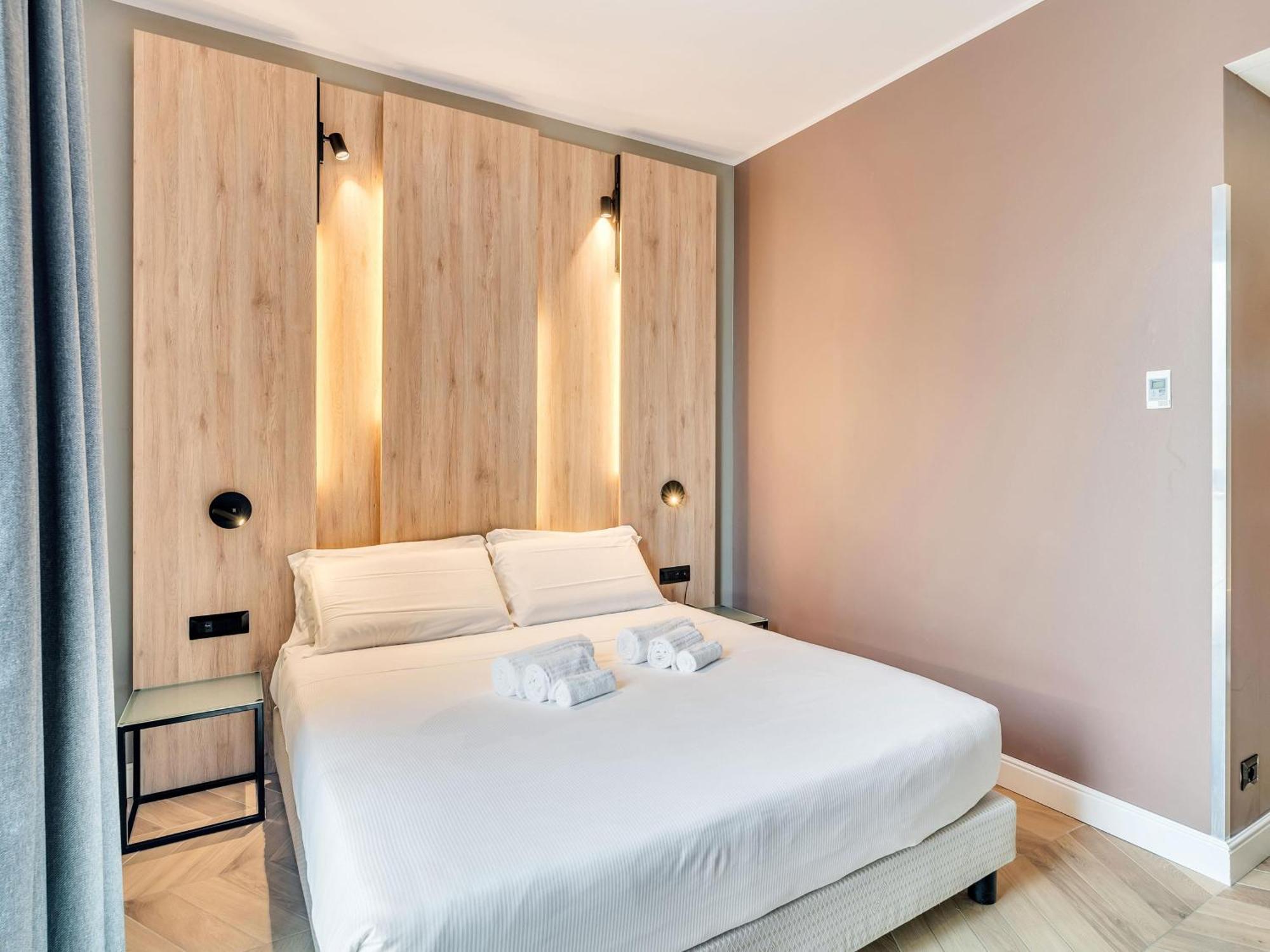 B&B Hotel Milano Aosta Exteriör bild