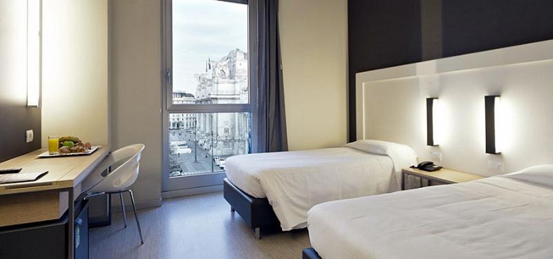 B&B Hotel Milano Aosta Exteriör bild
